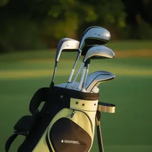 a golf club set in a bag