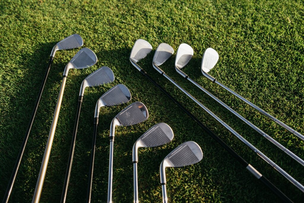 what are the different golf clubs