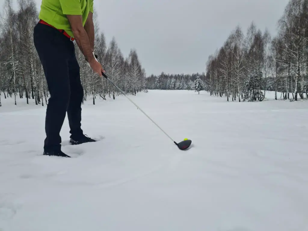 How To Keep Warm Playing Golf In Winter