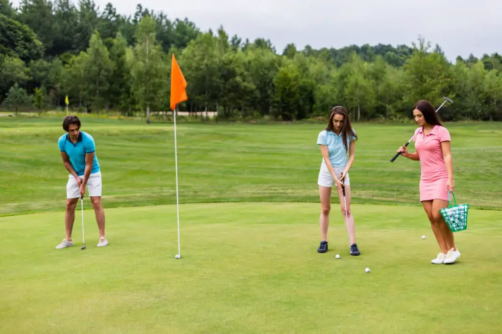 what does hosting a golf tournament mean